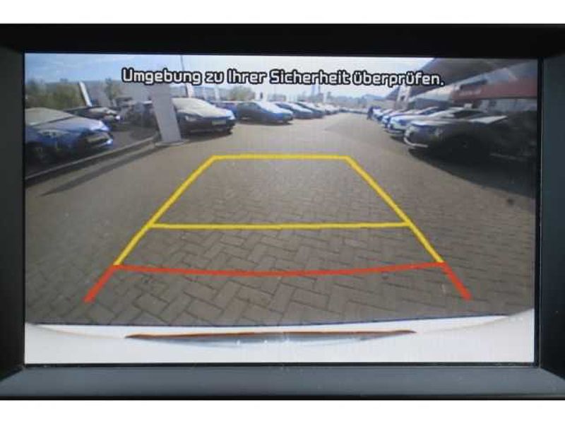 Kia Niro Vision 1.6 Hybrid Navi SHZ LenkradHZG ACC Mehrzonenklima Fahrerprofil Ausparkass