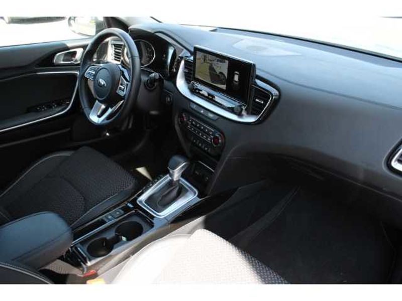 Kia XCeed Spirit 1,4T DCT Navi digitales Cockpit Soundsystem JBL LED ACC El. Heckklappe Ap