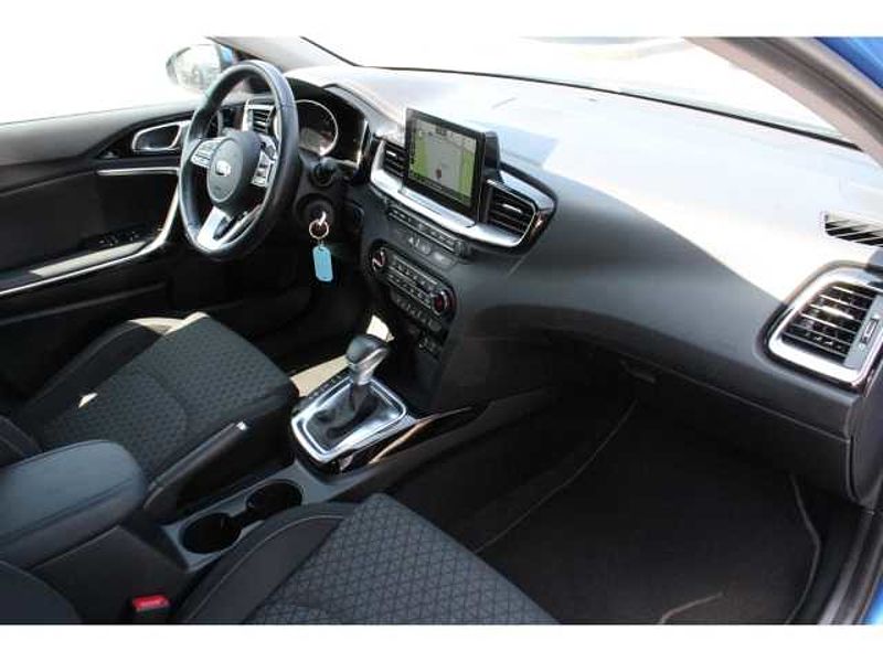 Kia Ceed_sw SW 1,4 T-GDI DCT OPF Vision Navi Apple CarPlay 2-Zonen-Klimaautomatik